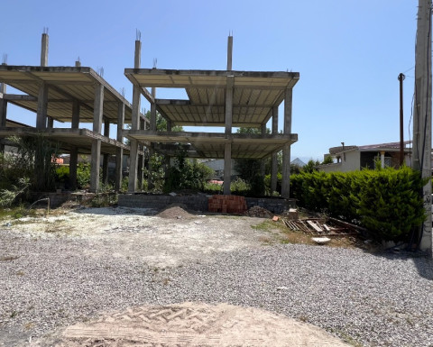 ویلای تریپلکس نیمه کاره در رمشی چمستان ویلای تریپلکس نیمه کاره در رمشی چمستان